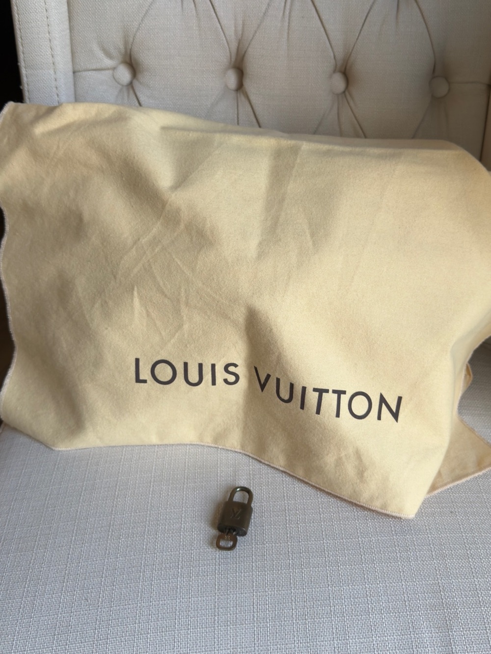 Louis Vuitton Summit Drive in Amarante Vernis Patent Leather Monogram Tote Bag - Picture 13 of 13